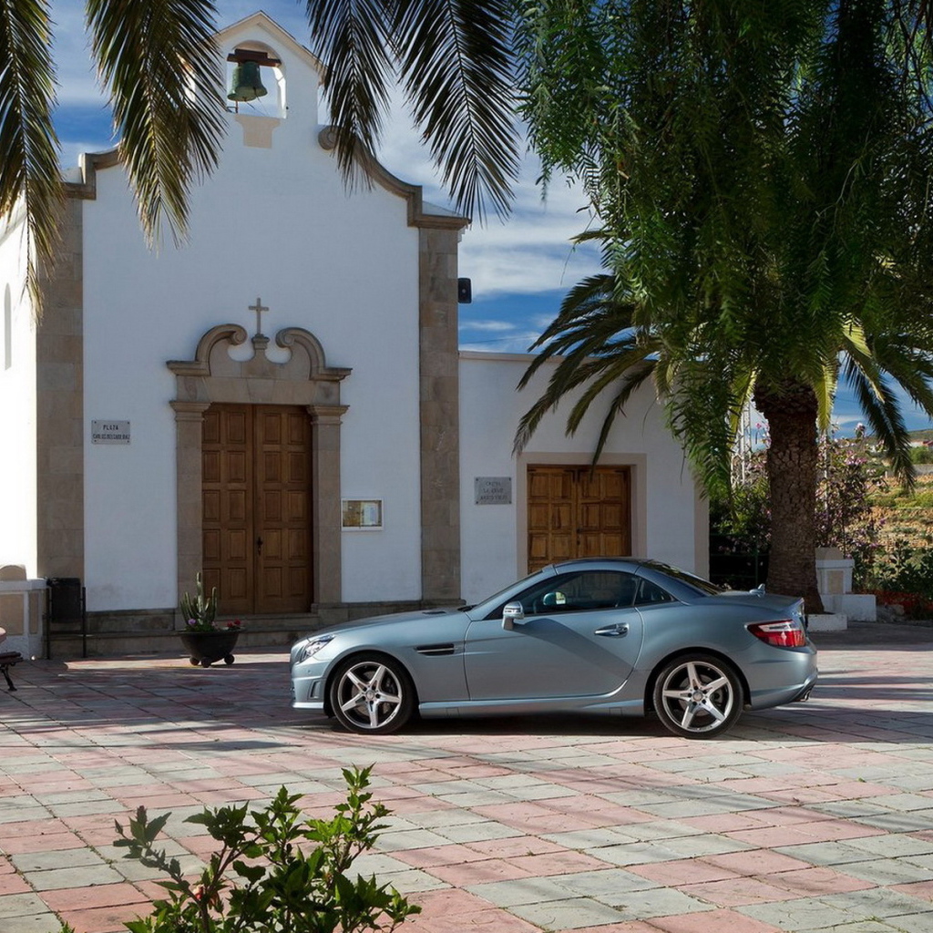 Mercedes-Benz-SLK350 2012