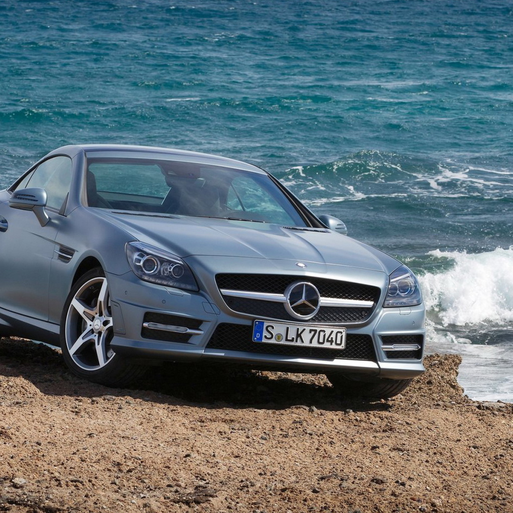 Mercedes-Benz-SLK350 Coupe