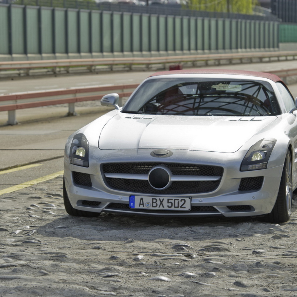 Mercedes-Benz-SLS-AMG