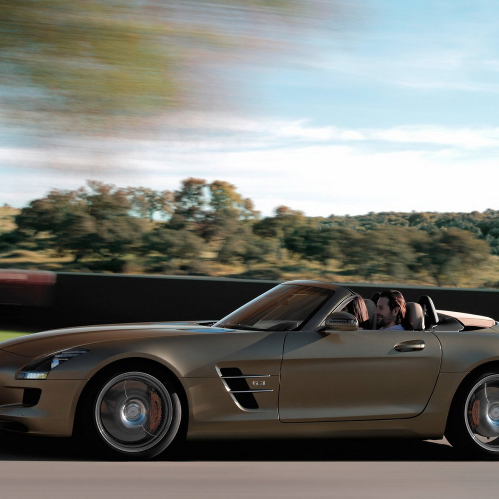 Mercedes-Benz-SLS-AMG Roadster