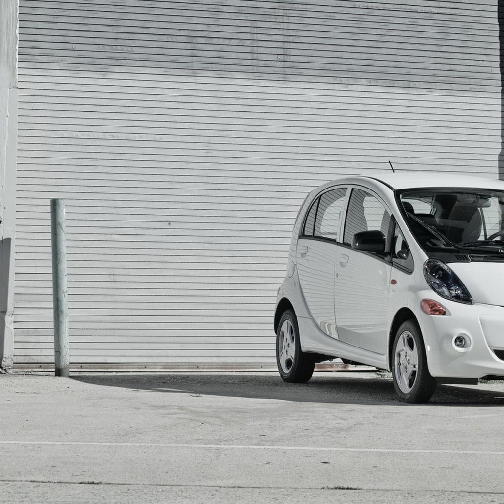 Mitsubishi-i-MiEV US Version