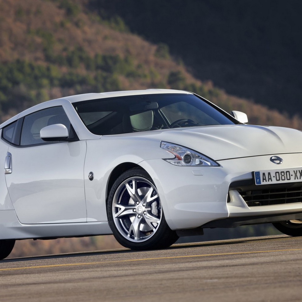 Nissan-370Z 2011