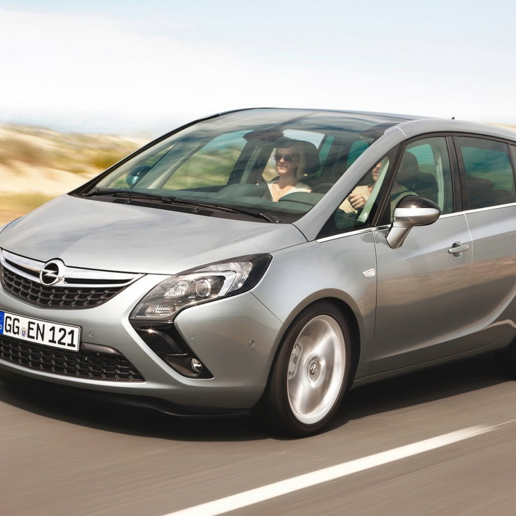 2012 Opel-Zafira Tourer