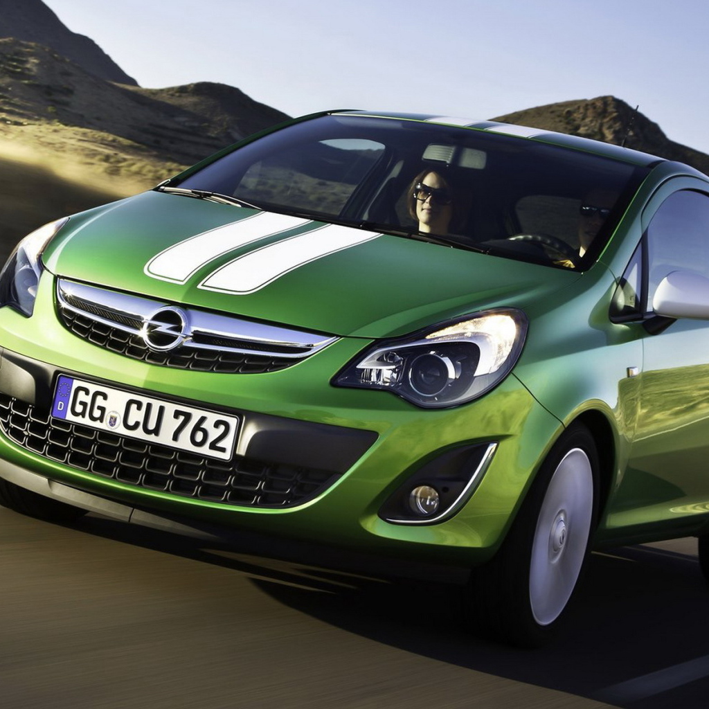 Opel-Corsa в движении