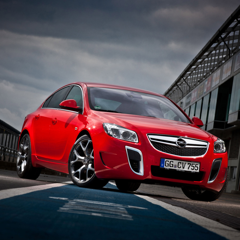 red Opel Insignia OPC