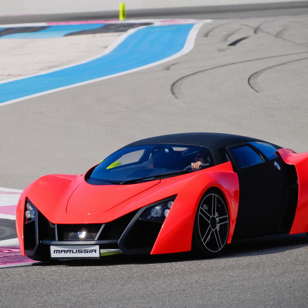 суперкар Marussia