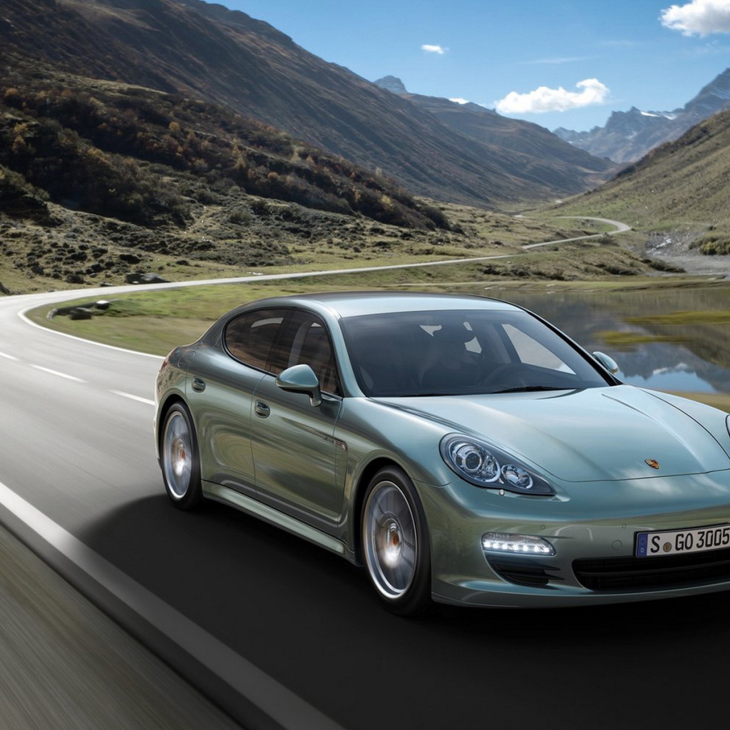 2012 Porsche-Panamera Diesel