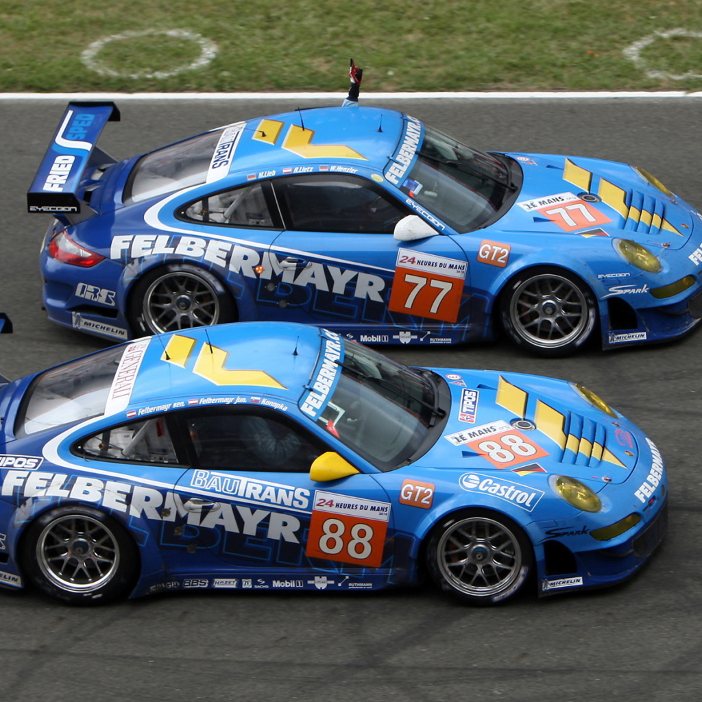 Porsche-911-GT3-RSR-Racing