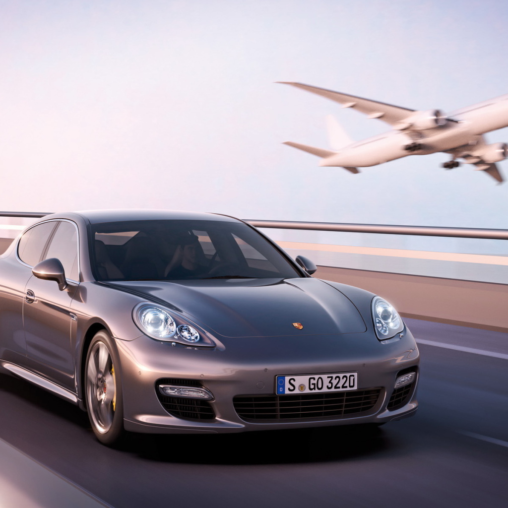 Porsche-Panamera-Turbo-S