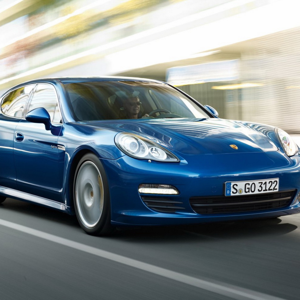 Porsche-Panamera S Hybrid