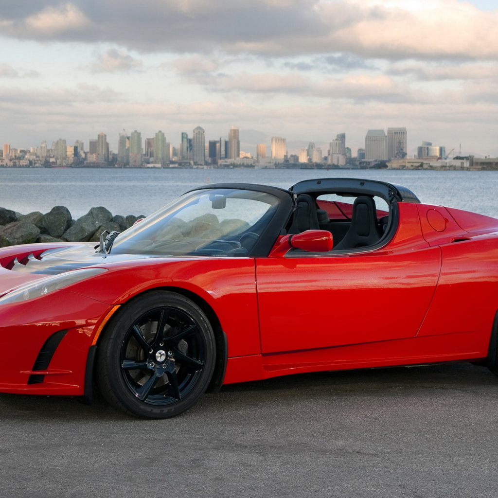 2011-Tesla-Roadster-2