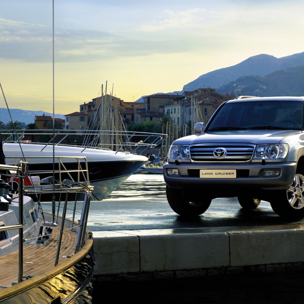 Toyota Land Cruiser 100