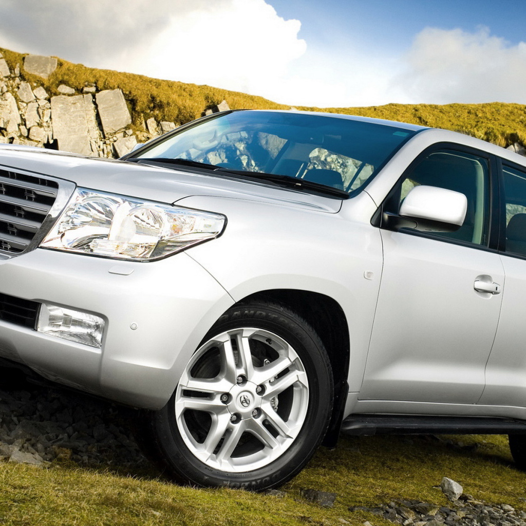 Toyota Land Cruiser 200