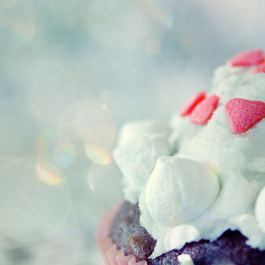 Пирожное с сердечками