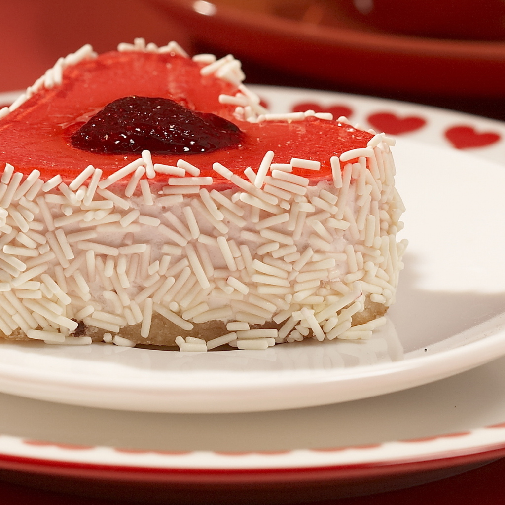 Пирожное сердцем