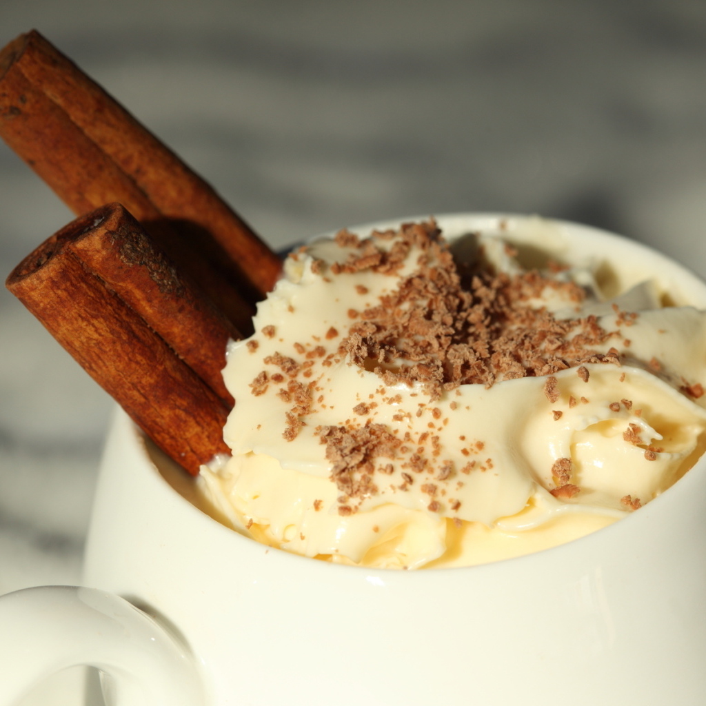 Чашка кофе с кремом