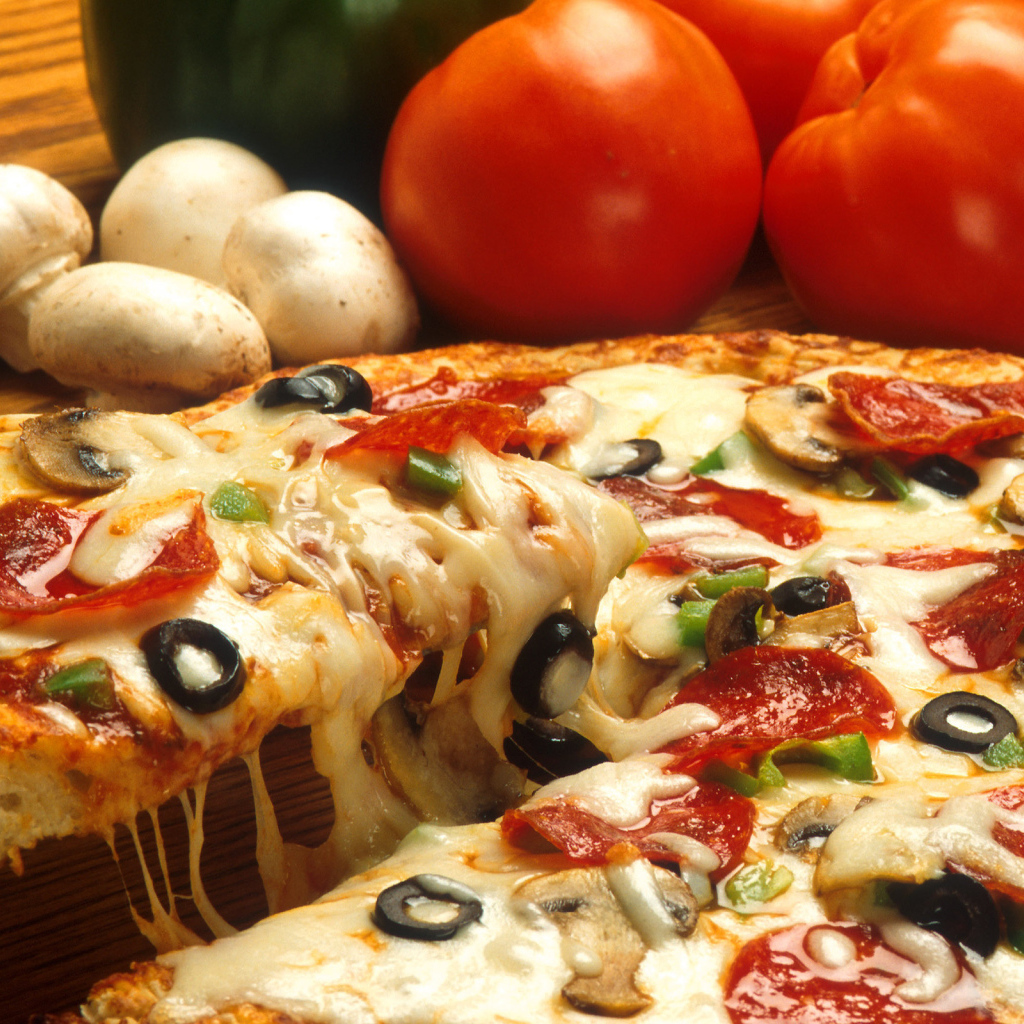 Свежая пицца