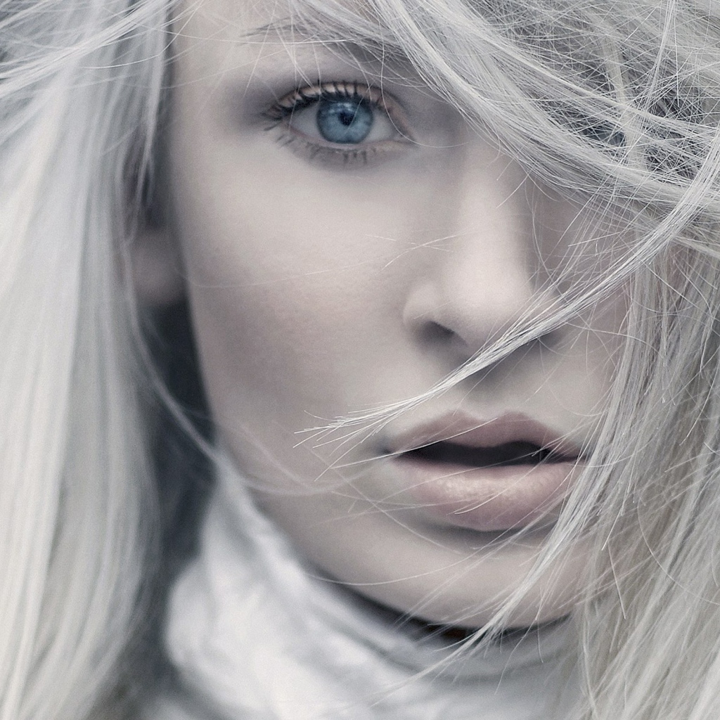 Настоящая блондинка