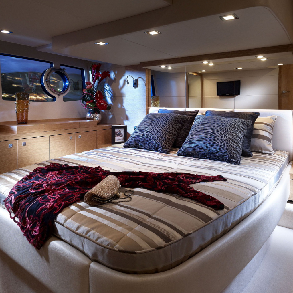 Каюта на яхте