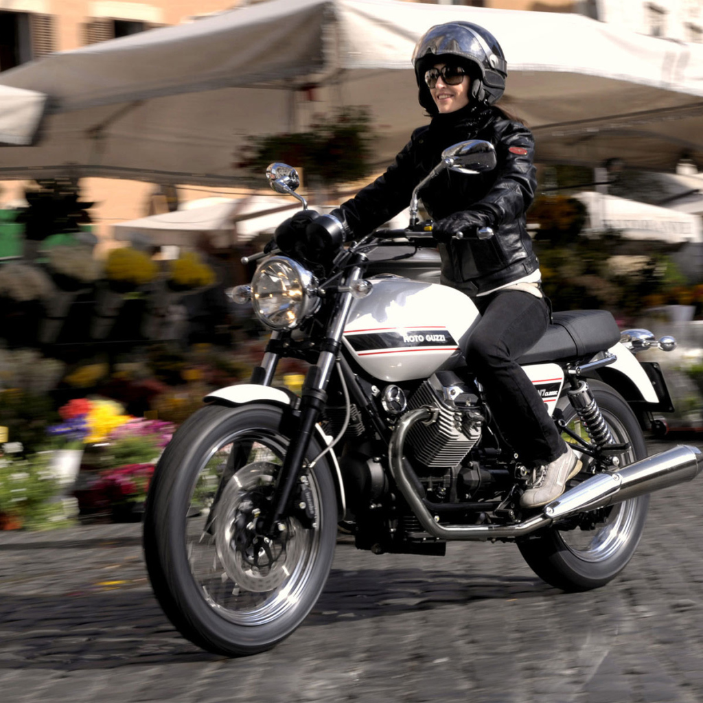 Moto Guzzi V7 Classic