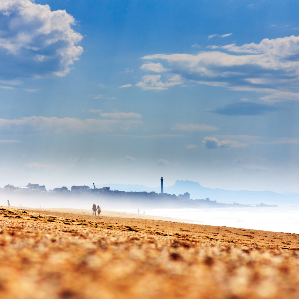 Пустой пляж