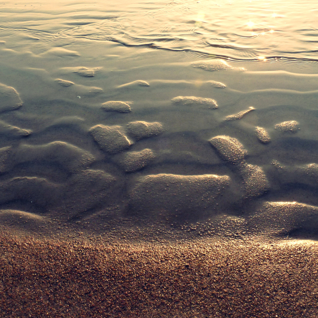 Пляж отеля фото