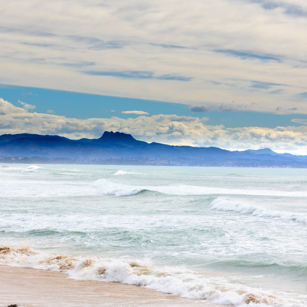 Песчанный пляж