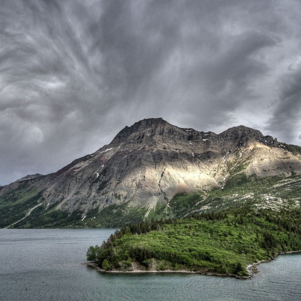 Горный остров