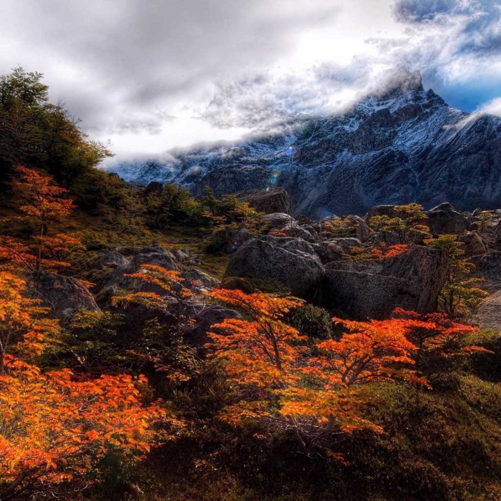 Горы под облаками