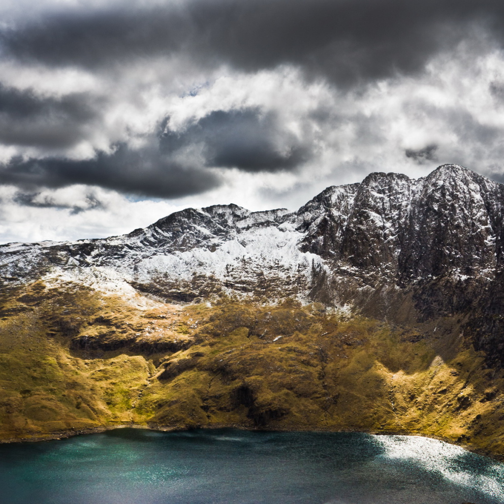 Горы под небом