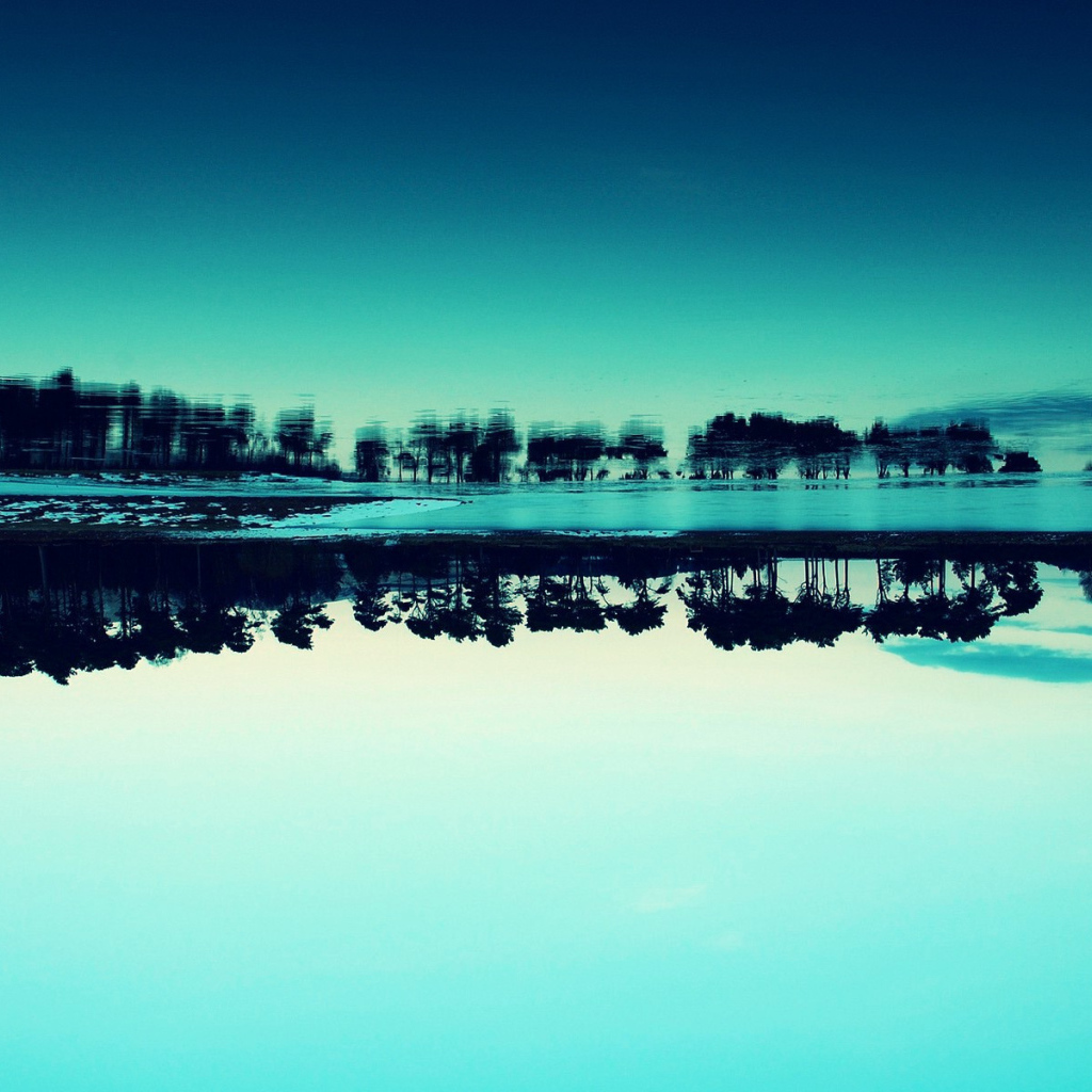 Голубое отражение