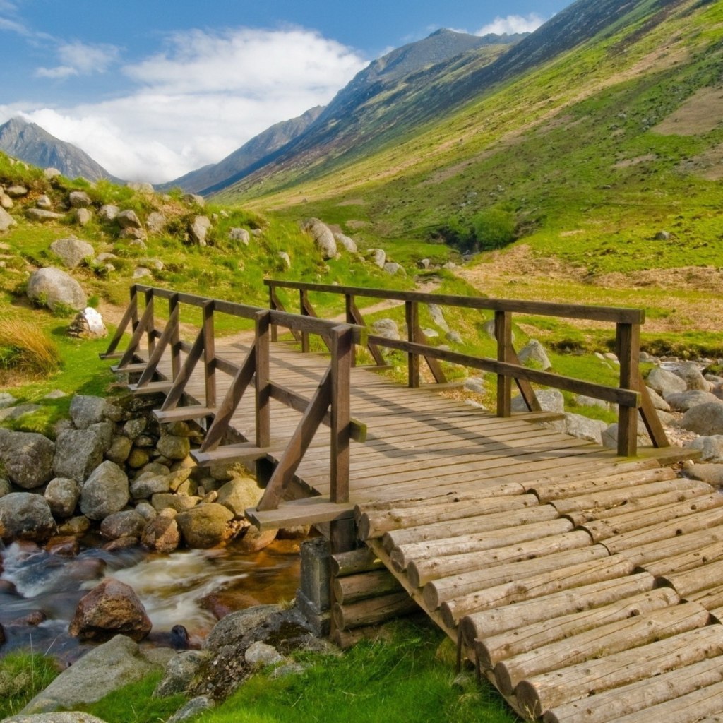 Мостик через ручей