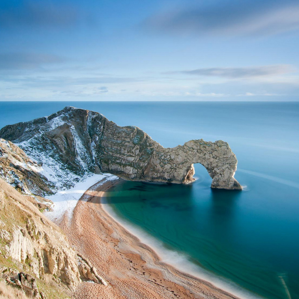 Прибрежные скалы