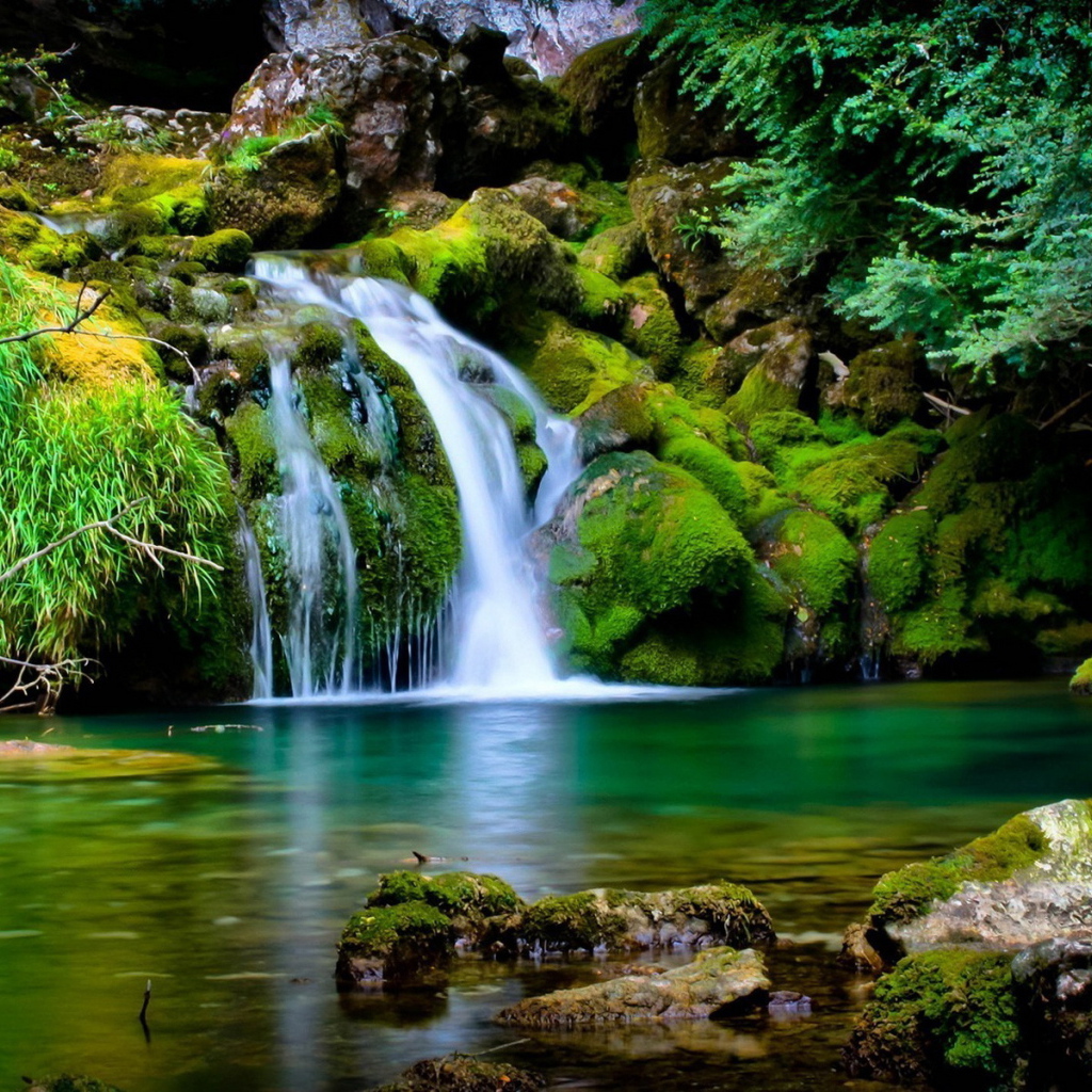 Маленький ручей