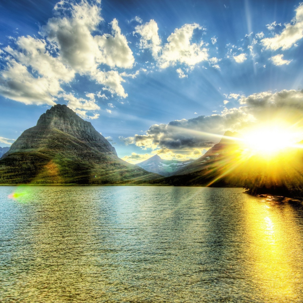 Озеро на рассвете