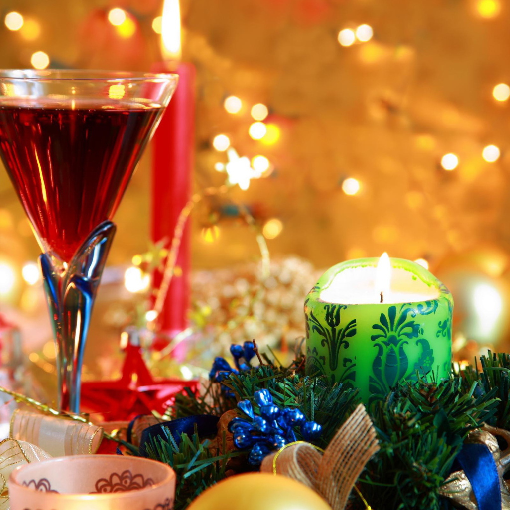 Праздничная обстановка