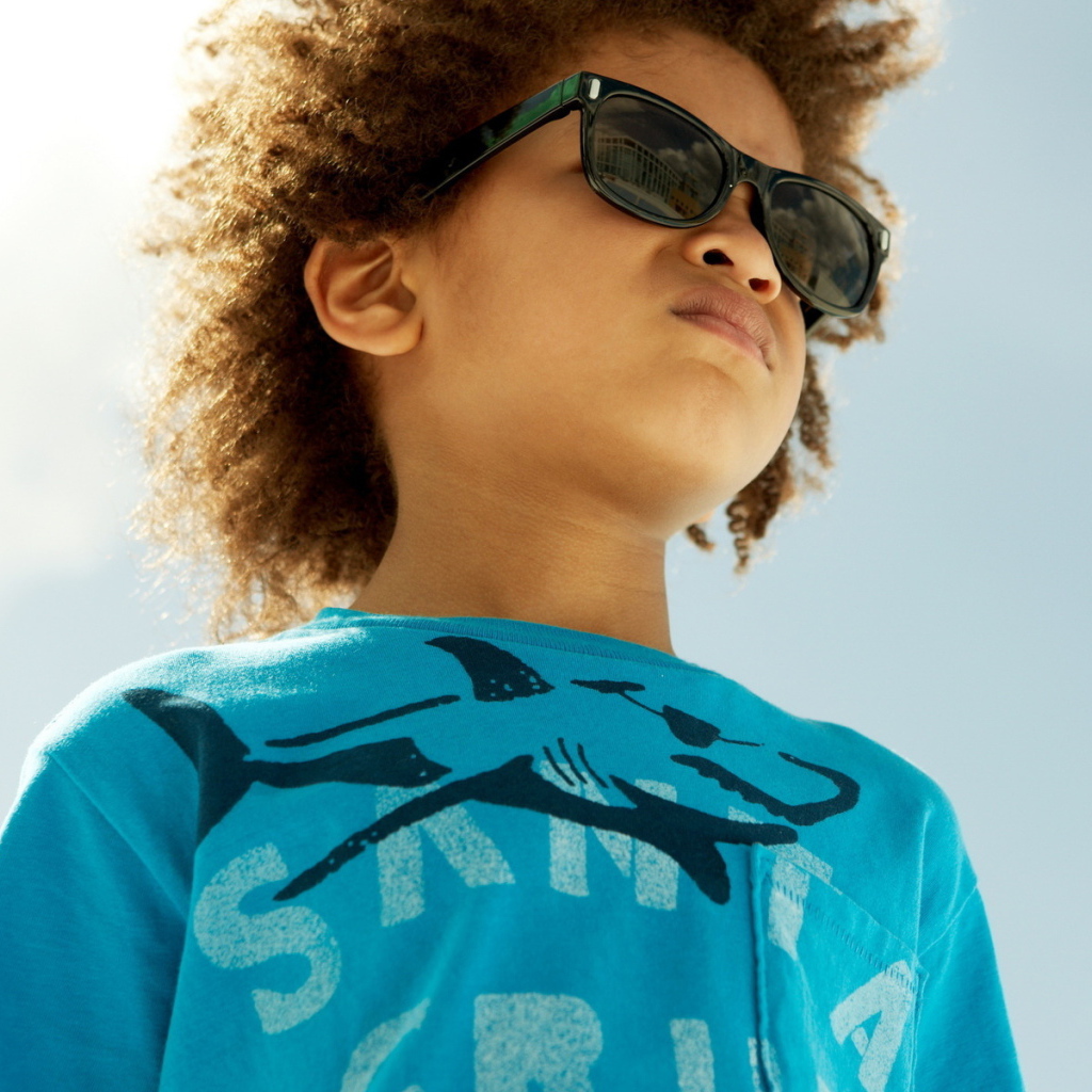 Мальчик в очках