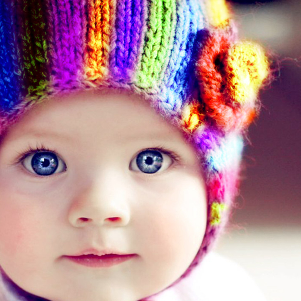 Девочка в шапочке