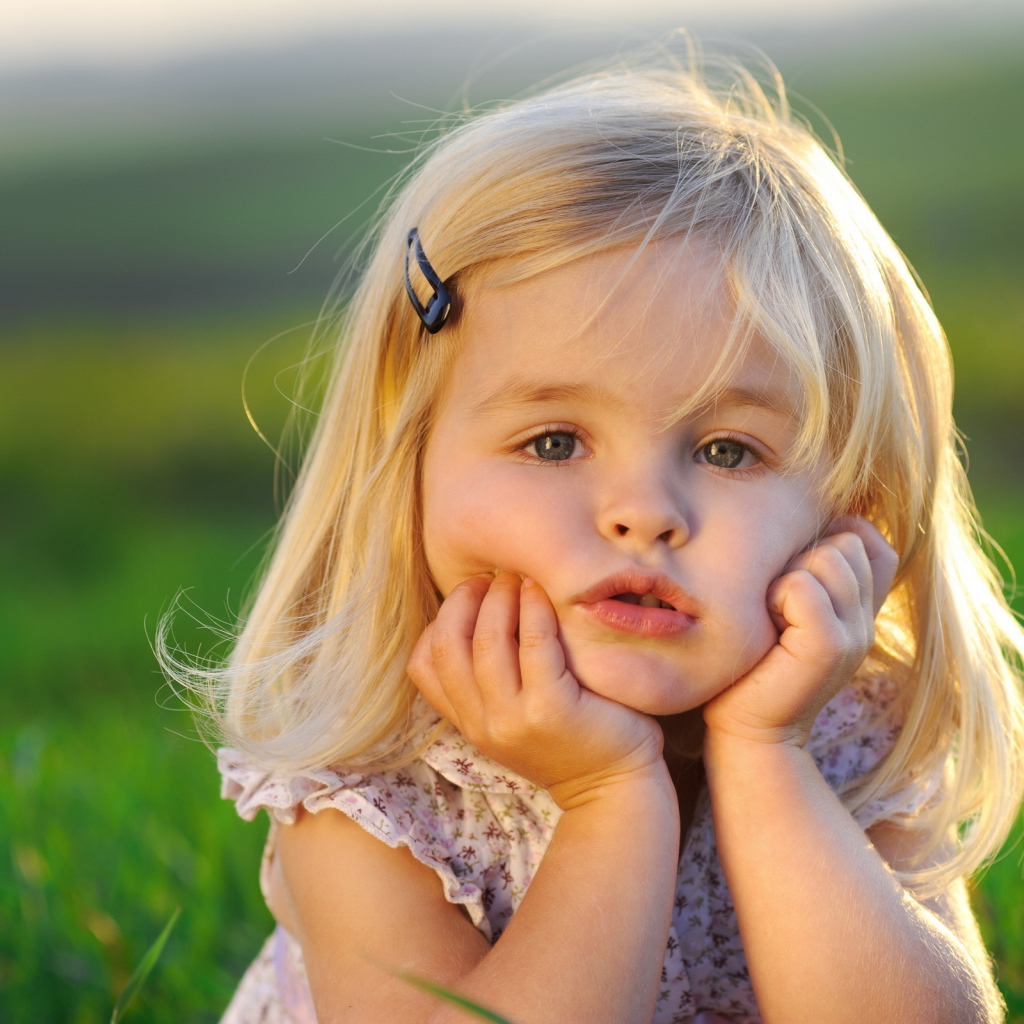 маленькая девочка