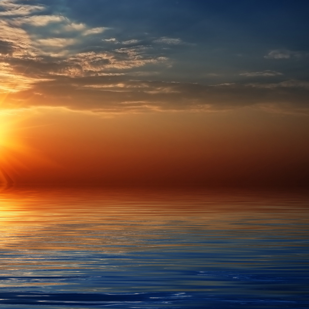 Закат над морем