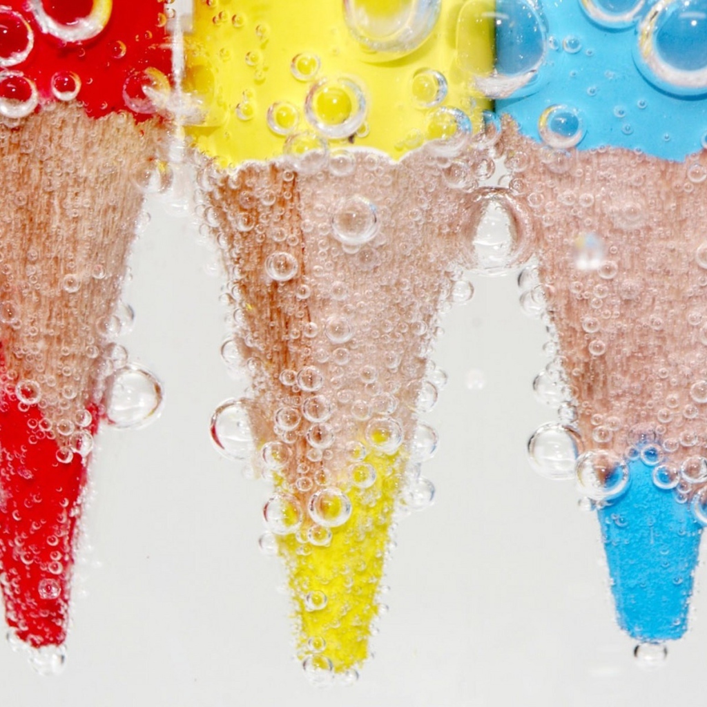 Цветные карандаши