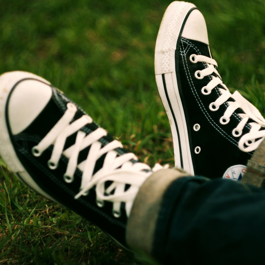 Белые шнурки