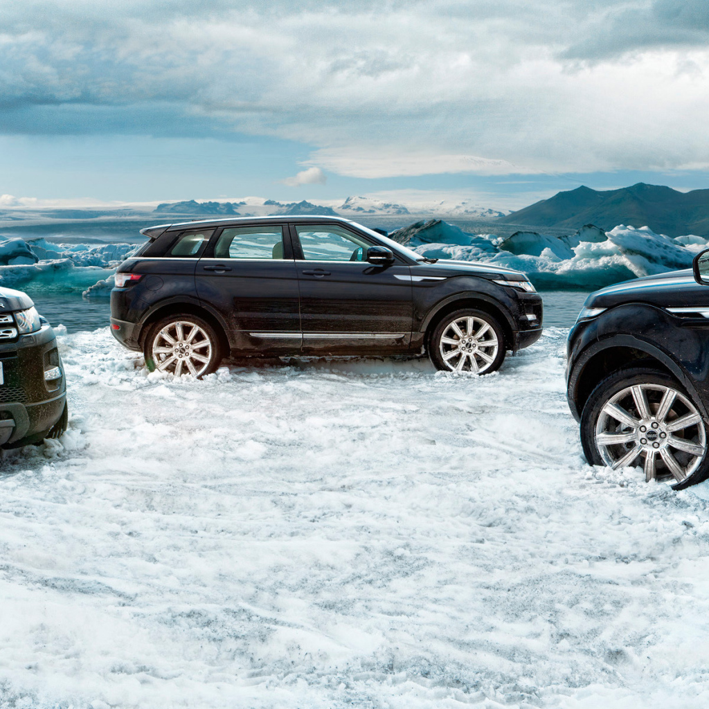 Land Rover Evoque на снегу