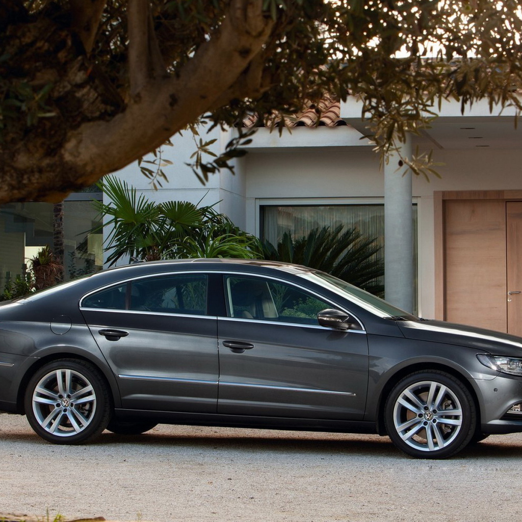 Volkswagen-Passat CC