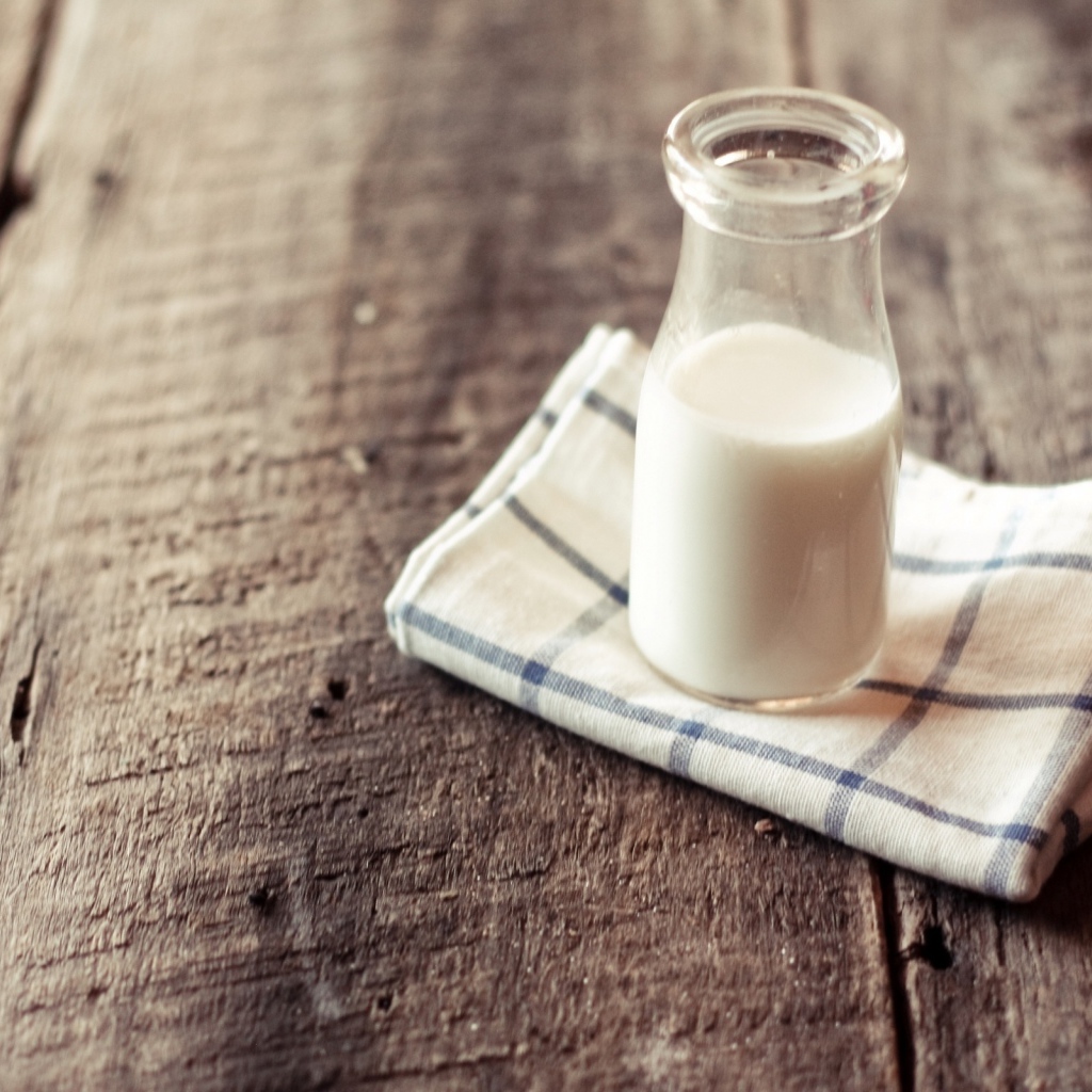 Бутылочка молока