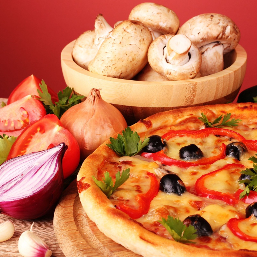 Пицца с шампиньонами