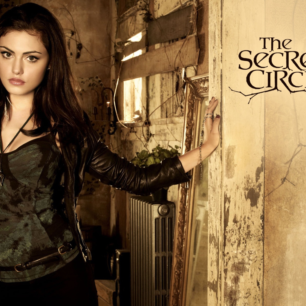 Фиби Тонкин (Phoebe Tonkin)