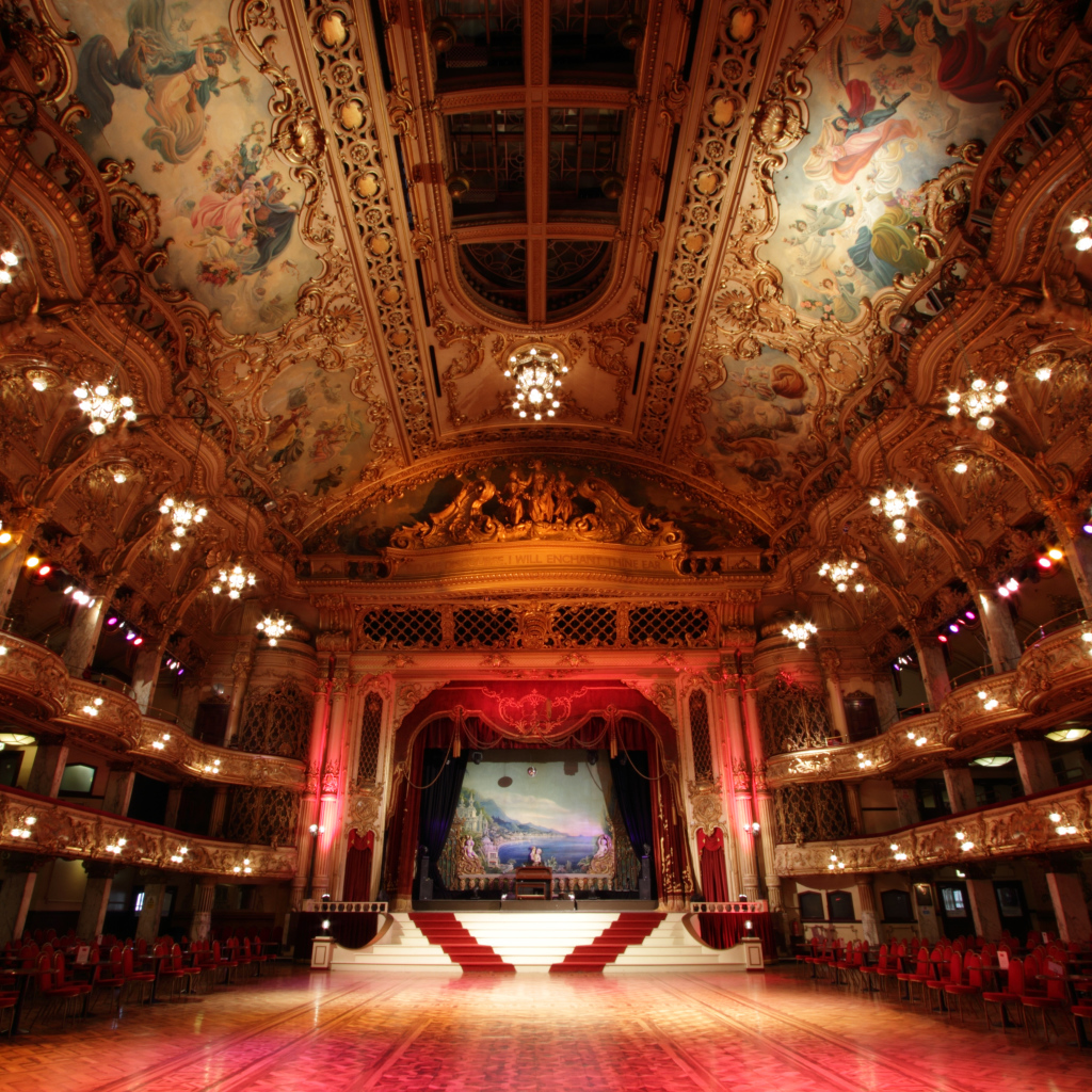 Бальный зал