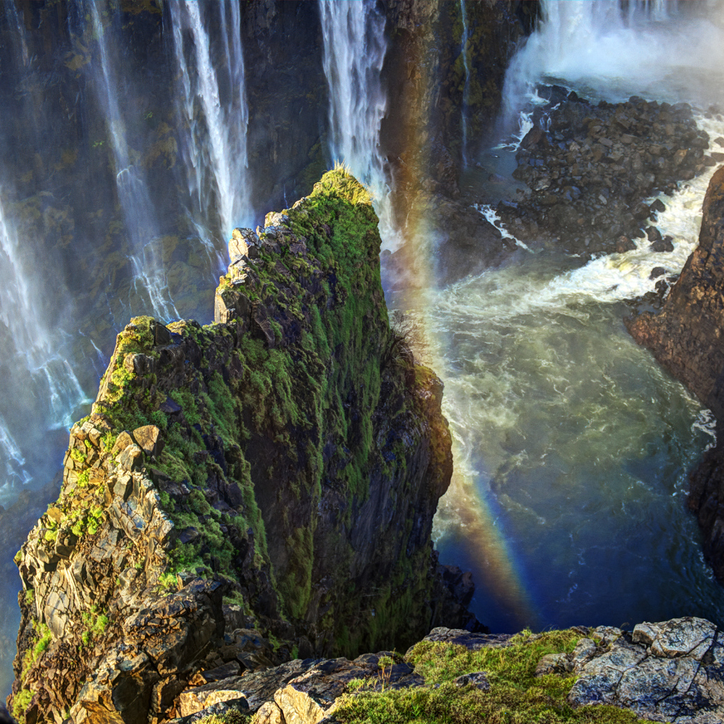 Острые скалы