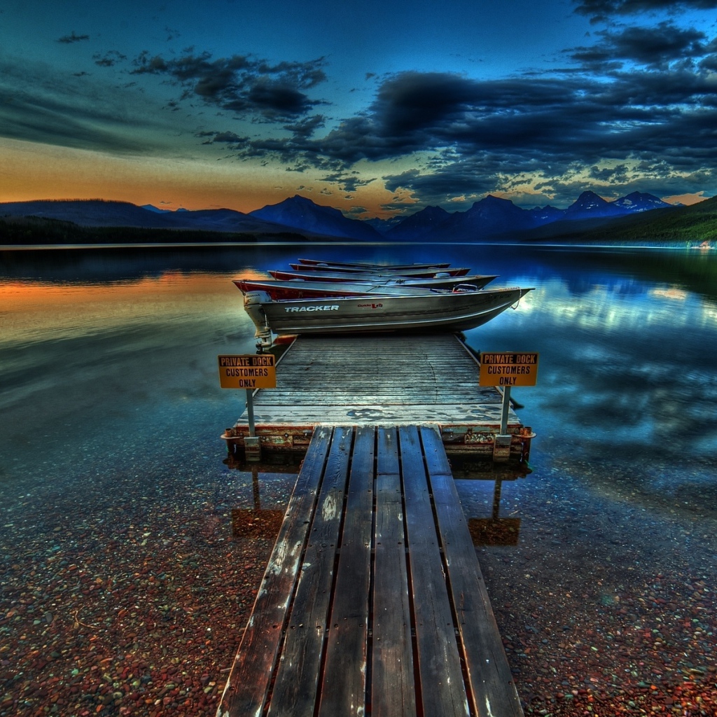 Причал на озере